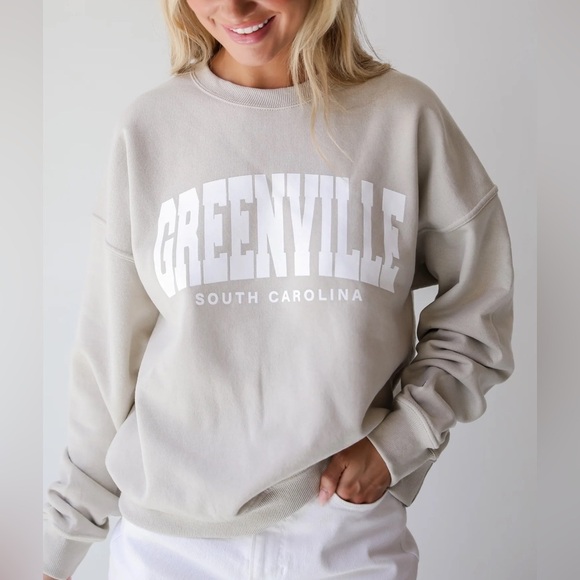 Greenville South Carolina Cream Crew Neck Sweater GVL Soft Champion Size Large - Picture 1 of 9